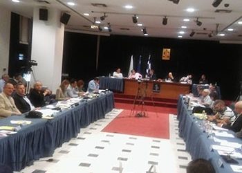 Έκτακτο Δημοτικό Συμβούλιο για την κεραία στο Νέο Τέρμα