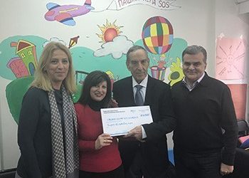 Επίσκεψη Δούρου στα Παιδικά Χωριά SOS στον Πειραιά