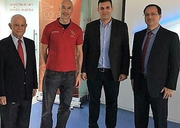 Στην παρουσίαση του «διαστημικού» si-Cluster ο Γ. Καραμέρος