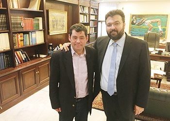 Αθλητικό λίφτινγκ  στο 1ο Γυμνάσιο Πεύκης