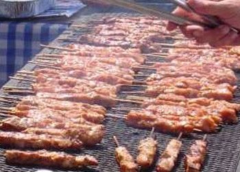 Τσικνοπέμπτη: Τι γιορτάζουμε και γιατί ψήνουμε κρέας