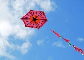 Πώς θα λειτουργήσουν τα καταστήματα την Καθαρά Δευτέρα