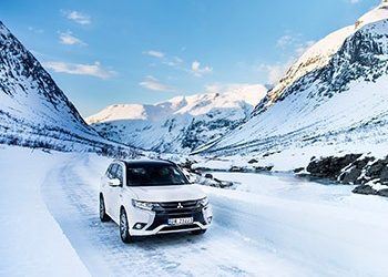 Mitsubishi Outlander PHEV: Ρεκόρ 10.000 πωλήσεων στη Νορβηγία
