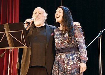 Ο «Νιόνιος» στο Δημοτικό Θέατρο