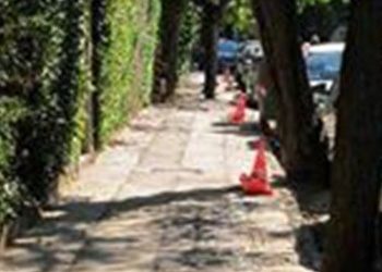 Αποκαταστάσεις των φθορών σε οδοστρώματα και πεζοδρόμια από τον Δήμο