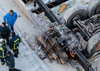 Ένας νεκρός από ανατροπή γερανού στο μετρό Θεσσαλονίκης