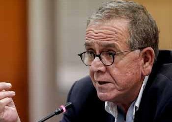 Μουζάλας: Η κατάσταση στη Χίο έχει ξεπεράσει τα όρια