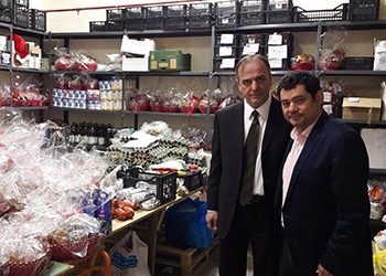 Πασχαλινά καλάθια αγάπης από την Janssen Ελλάδος
