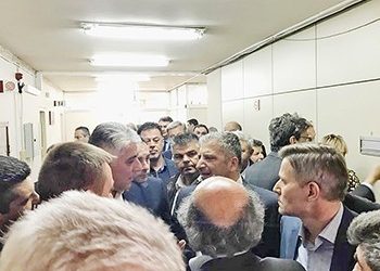 «Διάλογος κωφών» παντού