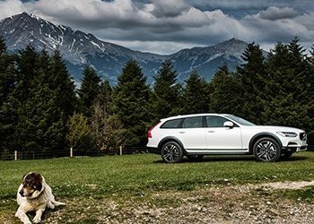 Το Volvo V90 Cross Country στην Ελλάδα