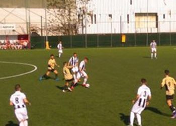 Εκτός έδρας νίκη για τη “Santa”