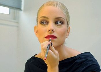 Δούκισσα Νομικού: «Όχι στη δίαιτα, ναι στη σωστή διατροφή»