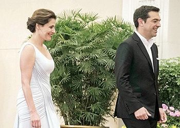 Με πόνο καρδιάς, πάλι