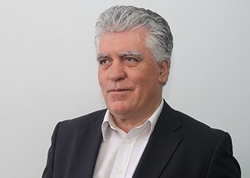 Β. Ζορμπάς: «Ο δήμαρχος χειραγωγεί τον Τύπο»