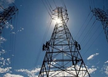 Σε επιφυλακή οι μονάδες της ΔΕΗ για τον καύσωνα