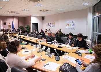 Έκτακτο Δ.Σ. για τους συμβασιούχους της καθαριότητας