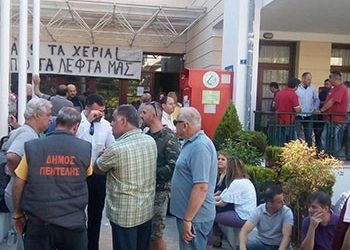 Την νομιμοποίηση του επιδόματος των 176 ευρώ προωθεί η δημοτική αρχή