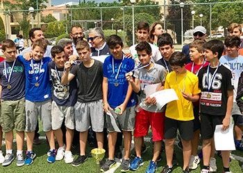 Μπάλα στο ανακατασκευασμένο γήπεδο Ζεκάκου στο Σωρό