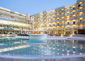 Οικονομία: «Εποχική» ανάπτυξη