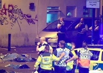 Βαν έπεσε πάνω σε πεζούς στο Λονδίνο