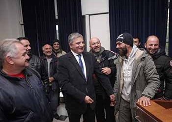 «Μόνιμη και σταθερή εργασία στον Δήμο»