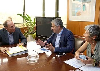 Συνάντηση Πατούλη - Σταθάκη για τον «περιβαλλοντικό» νόμο