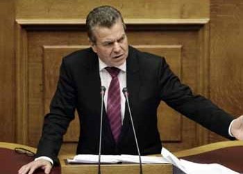 Άγρια κόντρα στη Βουλή για τη σύνταξη χηρείας