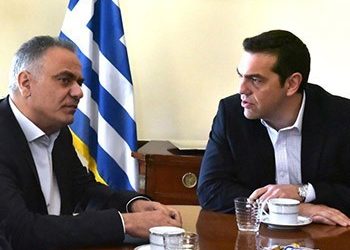 Συμβασιούχοι με… απλή αναλογική