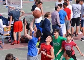 Ανοικτές αυλές σχολείων στο Δήμο για το καλοκαίρι