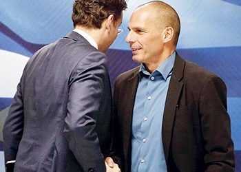 Παράλληλες πληρωμές: Ο Γιάνης που επιμένει