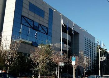 «Μη αποδεκτή η συνεχής απαξίωση της κεντρικής εξουσίας απέναντι στην αυτοδιοίκηση»