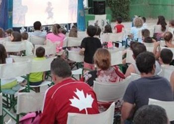 Παράσταση Καραγκιόζη στον Δημοτικό Θερινό Κινηματογράφο