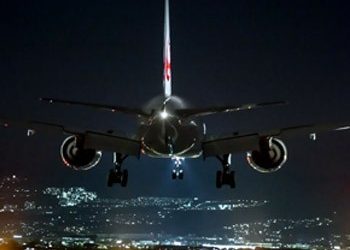 Πιλότος πέθανε την ώρα της πτήσης