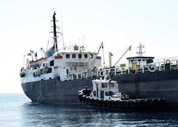 Απαντλήθηκε το φορτίο από το «Αγία Ζώνη ΙΙ»