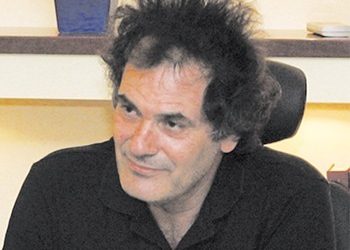 Δημήτρης Αργύρης: «Δύσκολη και καθοριστική η επιλογή φροντιστηρίου»