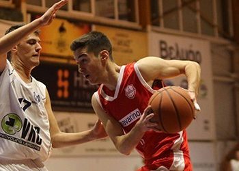 Νικηφόρο ξεκίνημα για τους εφήβους του Πανερυθραϊκού