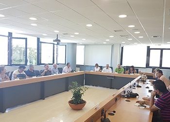 Συνάντηση Μπάμπαλου με τους διευθυντές των δημοτικών σχολείων