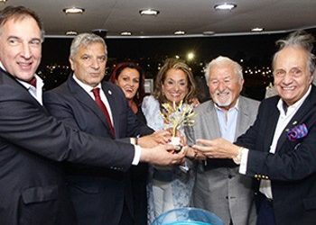 Επαφές Πατούλη με παράγοντες της ελληνικής ομογένειας