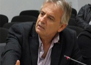 «Είναι απαράδεκτο να θέλουν άλλοι να καρπωθούν τα δικά μας έργα»