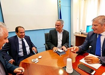 Συστήνουν επιτροπή επιτάχυνσης των αναπτυξιακών έργων