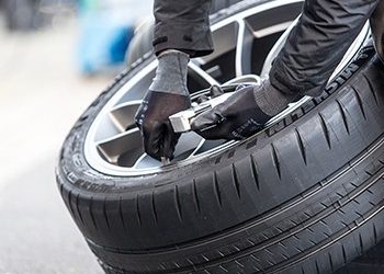 Ρεκόρ Γύρου η Porsche 911 GT2 RS με MICHELIN Pilot Sport Cup 2