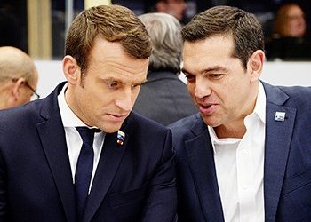 Μακρόν: Τι γύρευε στην Αθήνα;