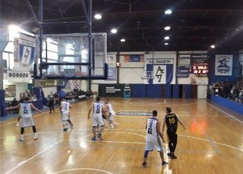 Γ.Σ. Αμαρουσίου: Πιστολέρο στο «Σαλούν» (video)