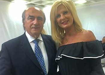 H Μαρίνα Πατούλη στα εγκαίνια της εταιρείας «New Optical Solutions» στην Πεύκη