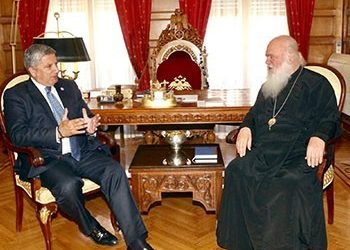 Συνάντηση Πατούλη με τον αρχιεπίσκοπο Ιερώνυμο