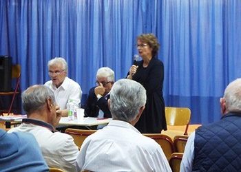 Συζήτηση ουσίας στη συνέλευση Τσακού
