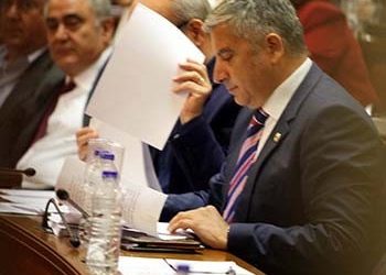 Στη Βουλή οι θέσεις της ΚΕΔΕ για το υπαίθριο εμπόριο