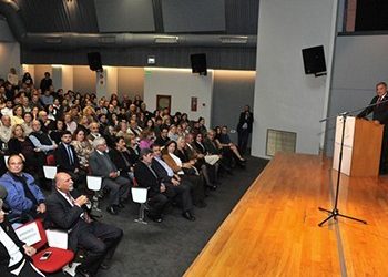 Τους Μαρουσιώτες νέους φοιτητές τίμησε ο Δήμος