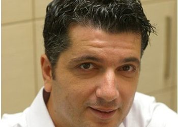 Δημοσκοπική εταιρεία - φάντασμα καταγγέλλουν δεκάδες πολίτες