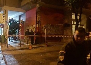 Επίθεση με πυροβολισμούς στα γραφεία του ΠΑΣΟΚ